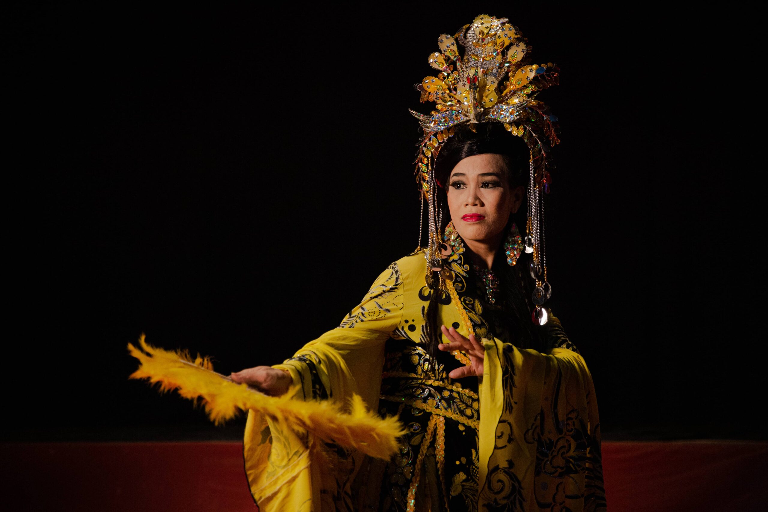 Nhân vật “đào” và”mụ” trong nghệ thuật hát bội Việt Nam
