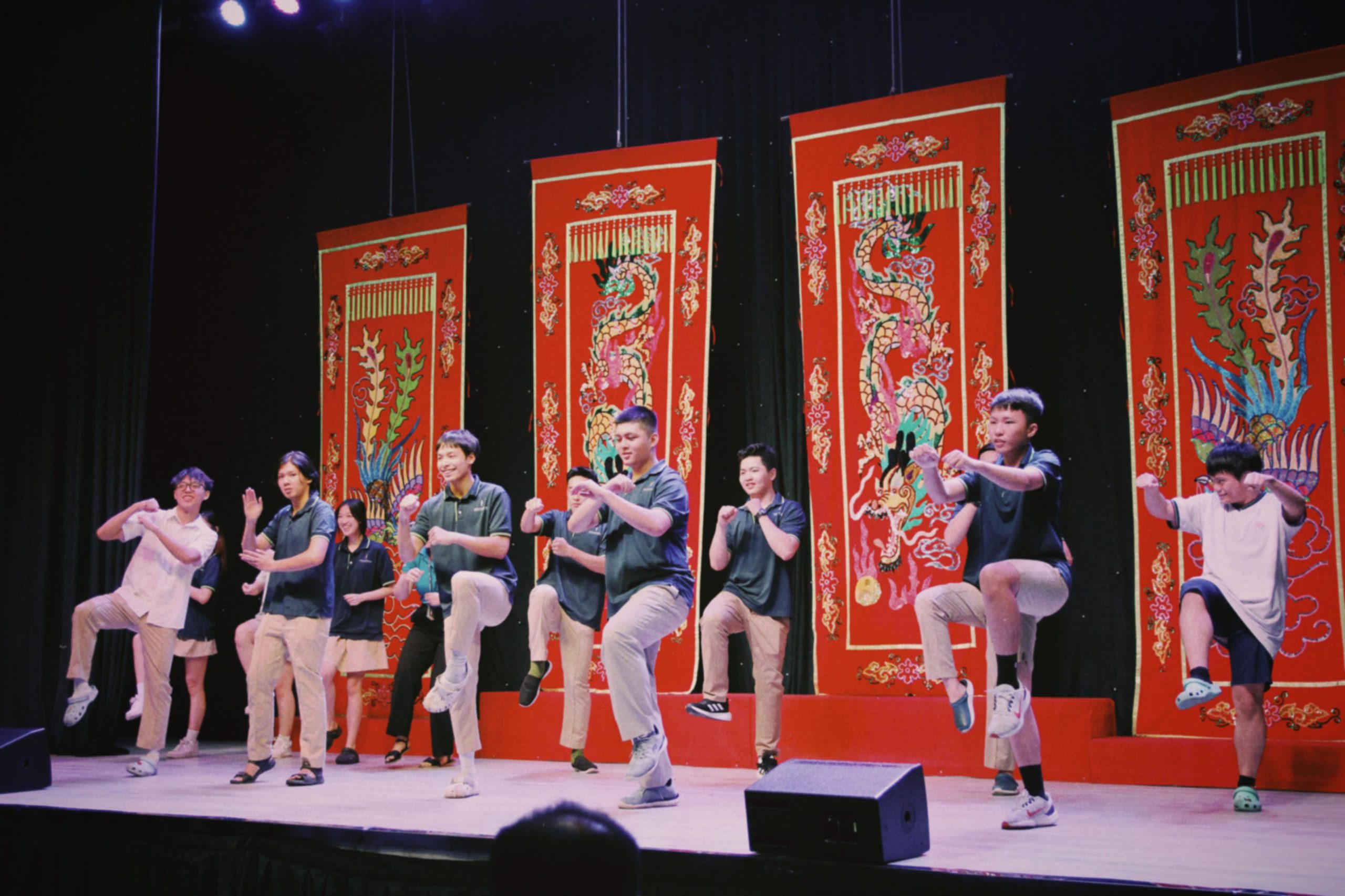 Workshop hát bội (2) tại Trường Phổ thông Song ngữ Quốc tế Wellspring Saigon